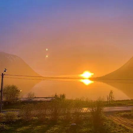 Villa Lofoten Red