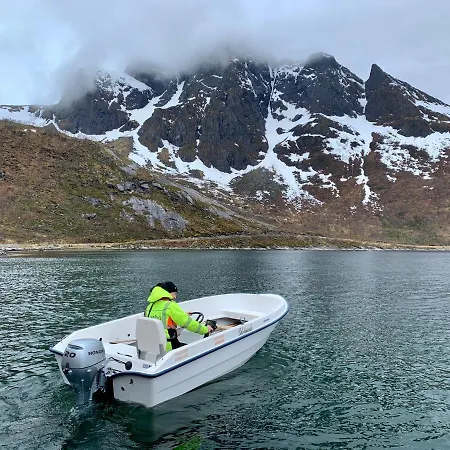 Lofoten Red Villa