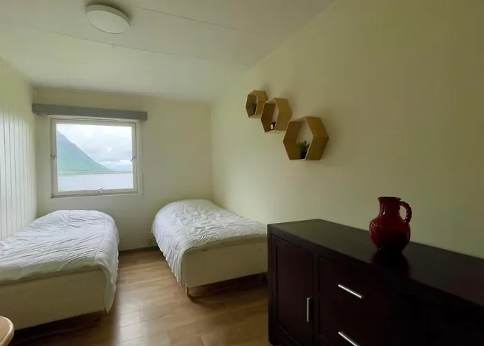 Lofoten Red Villa Laupstad