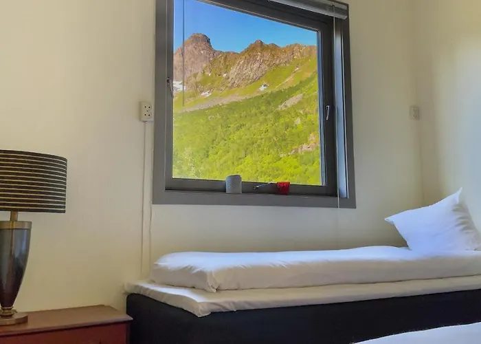 Lofoten Red Villa Laupstad