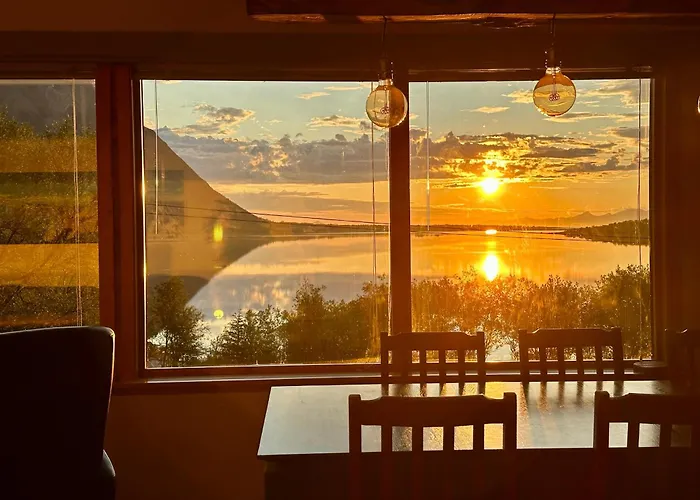 Villa Lofoten Red Laupstad